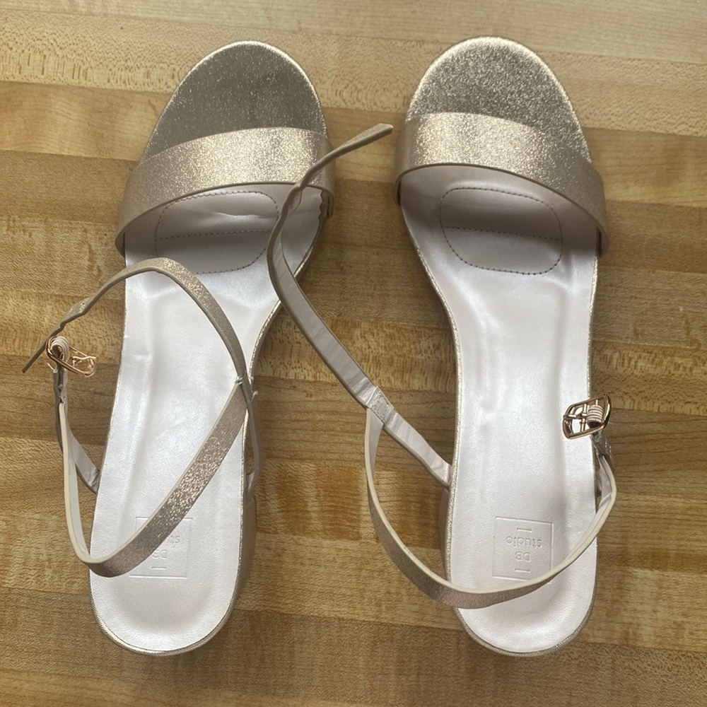 David’s bridal gold heels